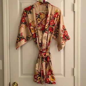 Bridesmaid floral robe / kimono, small S